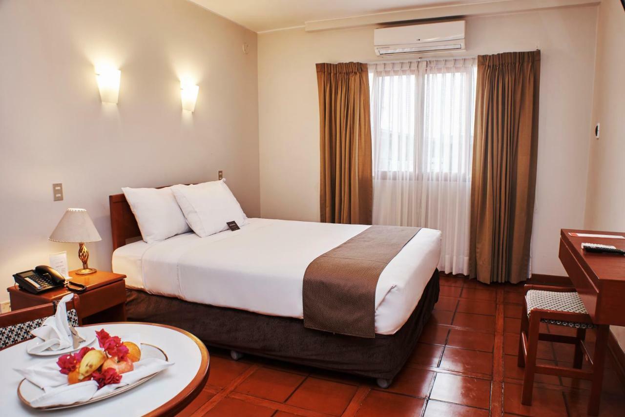 Dm Hoteles Nasca นัซกา ภายนอก รูปภาพ